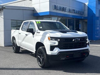 2023 Chevrolet Silverado 1500 Crew Cab Short Box 4-Wheel Drive LT Trail Boss