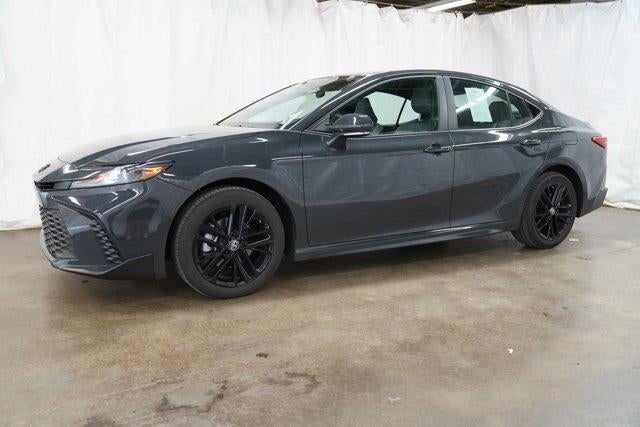2026 Toyota Camry SE AWD (Natl)