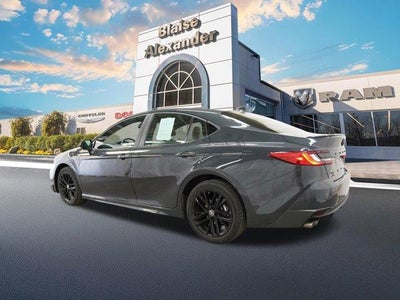 2026 Toyota Camry SE AWD (Natl)