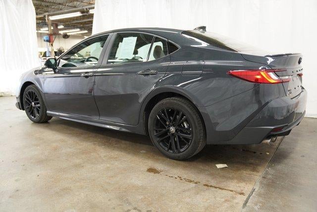 2026 Toyota Camry SE AWD (Natl)