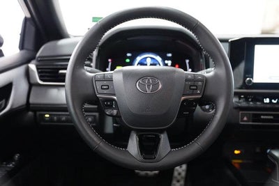2026 Toyota Camry SE AWD (Natl)