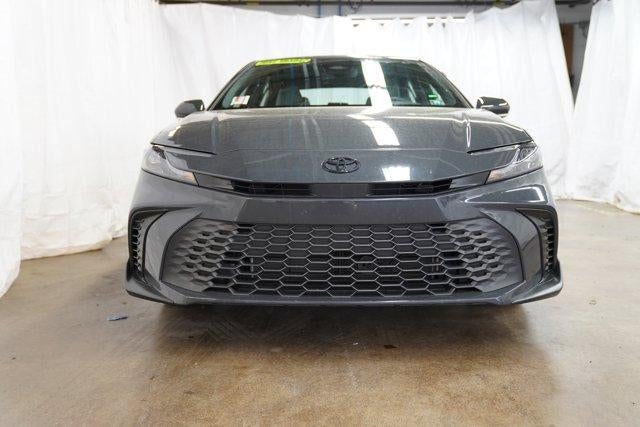 2026 Toyota Camry SE AWD (Natl)