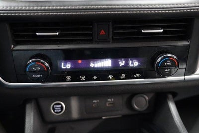 2023 Nissan Rogue FWD SV