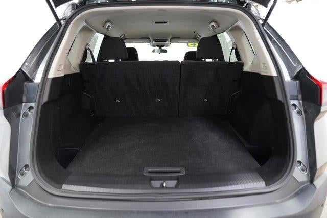 2023 Nissan Rogue FWD SV