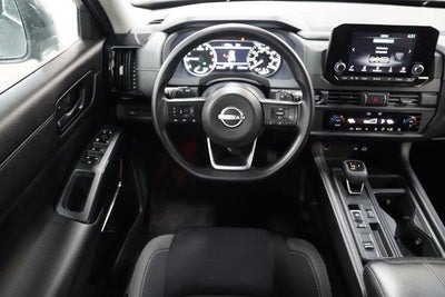 2025 Nissan Pathfinder S 2WD