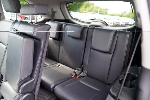 2016 Toyota Highlander AWD 4dr V6 XLE (Natl)