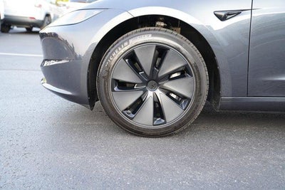 2026 Tesla Model 3 RWD