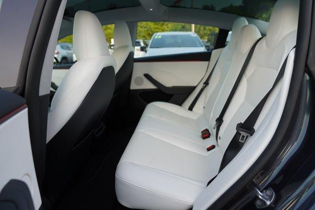 2026 Tesla Model 3 RWD