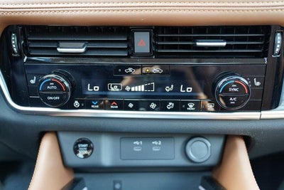 2026 Nissan Rogue AWD Platinum *Ltd Avail*