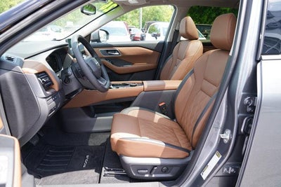 2026 Nissan Rogue AWD Platinum *Ltd Avail*