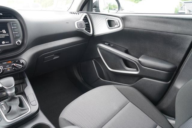2025 Kia Soul LX FWD