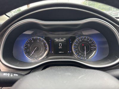 2015 Chrysler 200 4dr Sdn Limited FWD