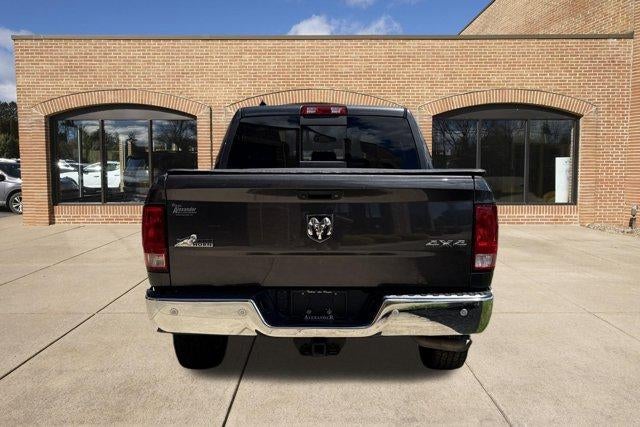 2017 RAM 1500 Big Horn 4x4 Crew Cab 5'7" Box