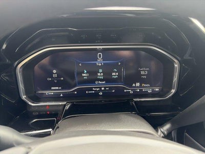 2022 Chevrolet Silverado 1500 Crew Cab Short Box 4-Wheel Drive RST