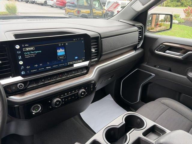 2022 Chevrolet Silverado 1500 Crew Cab Short Box 4-Wheel Drive RST