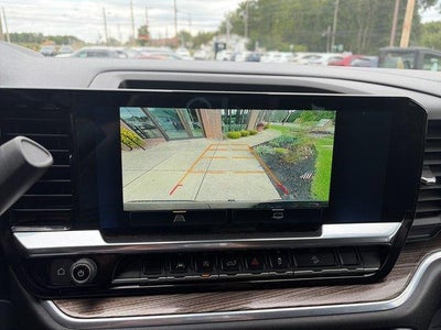 2022 Chevrolet Silverado 1500 Crew Cab Short Box 4-Wheel Drive RST