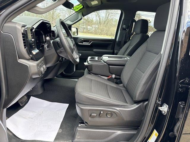 2026 Chevrolet Silverado 1500 Crew Cab Short Box 4-Wheel Drive RST