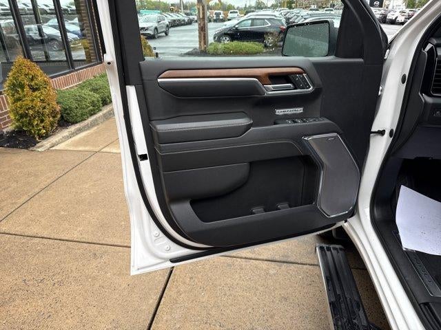 2023 GMC Sierra 1500 Crew Cab Short Box 4-Wheel Drive Denali