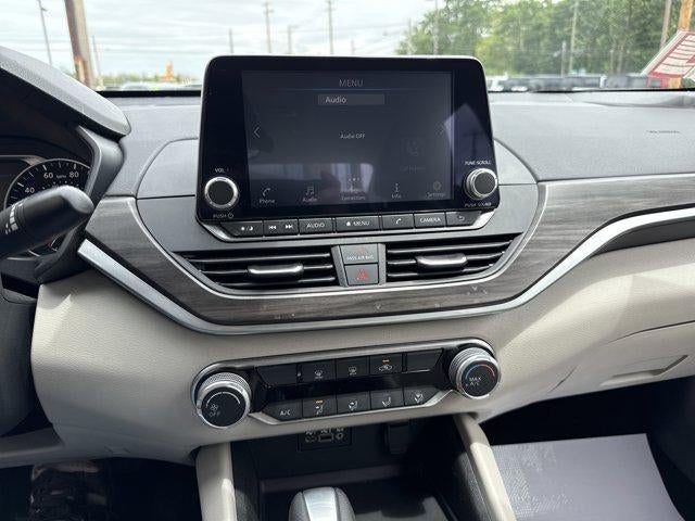 2025 Nissan Altima SV FWD