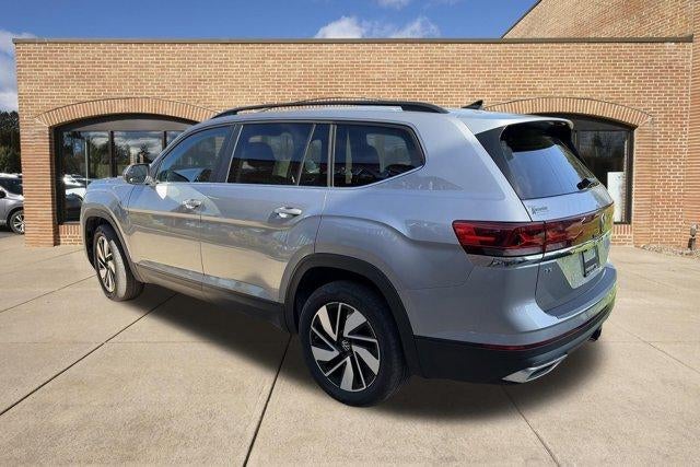 2026 Volkswagen Atlas 2.0T SE w/Technology 4MOTION