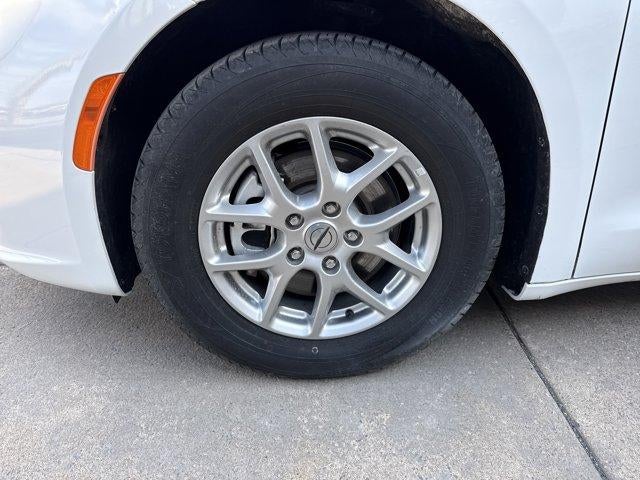 2023 Chrysler Pacifica Touring L FWD