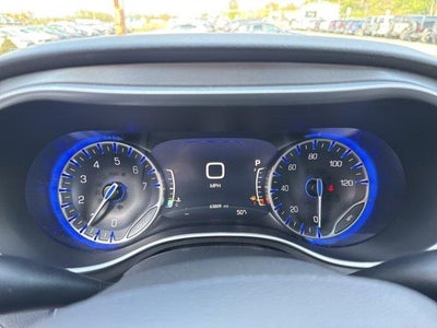2023 Chrysler Pacifica Touring L FWD
