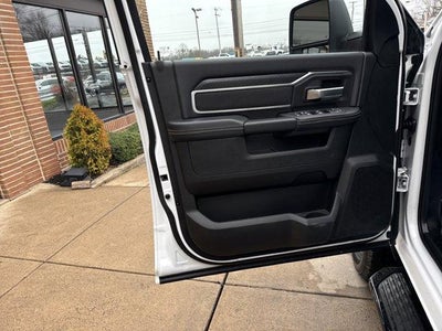 2026 RAM 2500 Big Horn 4x4 Crew Cab 6'4" Box