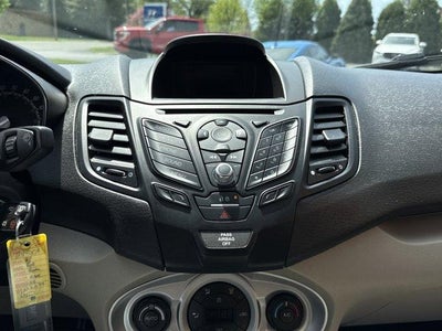 2018 Ford Fiesta SE Sedan