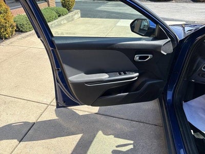 2025 Kia K4 LXS FWD