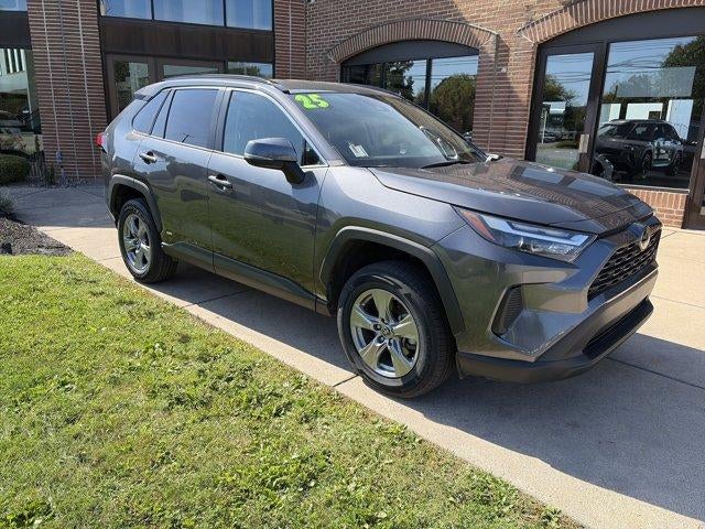 2025 Toyota RAV4 Hybrid XLE AWD (Natl)