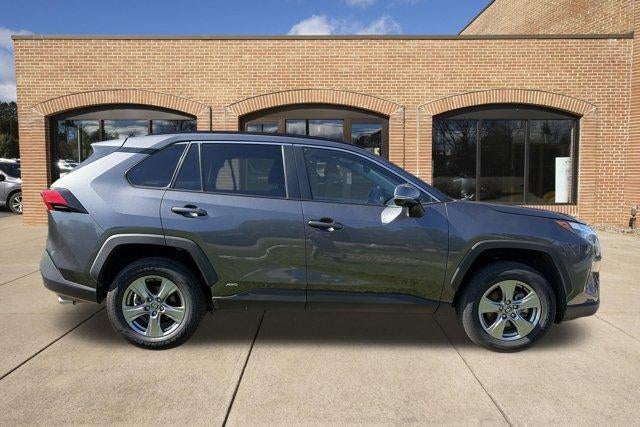 2025 Toyota RAV4 Hybrid XLE AWD (Natl)