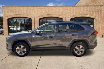 2025 Toyota RAV4 Hybrid XLE AWD (Natl)