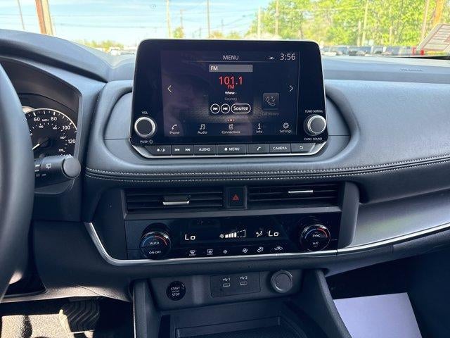 2025 Nissan Rogue AWD SV