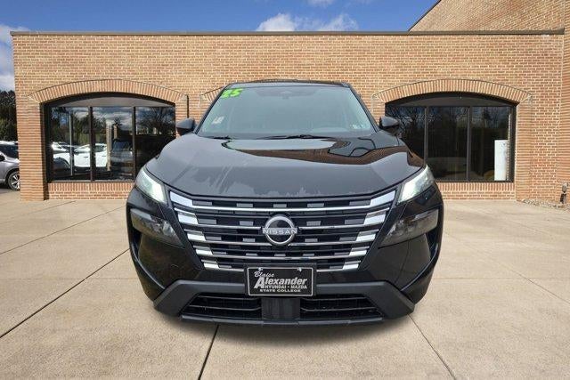 2025 Nissan Rogue AWD SV