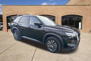 2025 Nissan Pathfinder SV 4WD