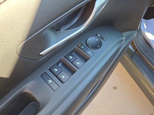 2025 Hyundai TUCSON SE AWD