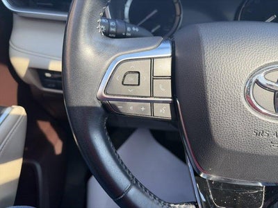 2021 Toyota Highlander XLE AWD (Natl)