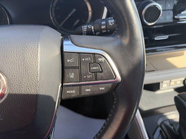 2021 Toyota Highlander XLE AWD (Natl)