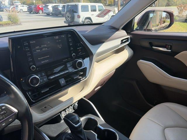 2021 Toyota Highlander XLE AWD (Natl)