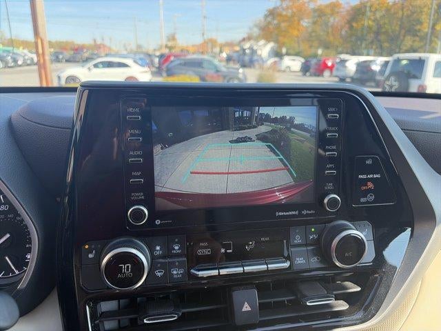 2021 Toyota Highlander XLE AWD (Natl)