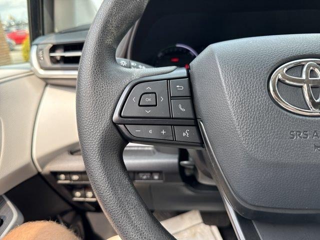 2025 Toyota Sienna LE FWD 8-Passenger (Natl)