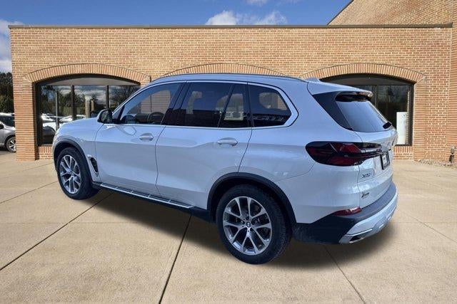 2026 BMW X5 xDrive40i Sports Activity Vehicle