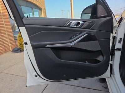 2026 BMW X7 M60i Sports Activity Vehicle