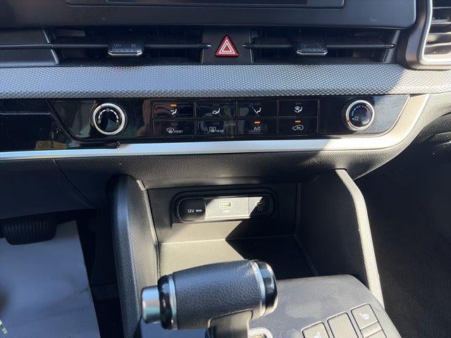 2025 Kia Sportage LX AWD