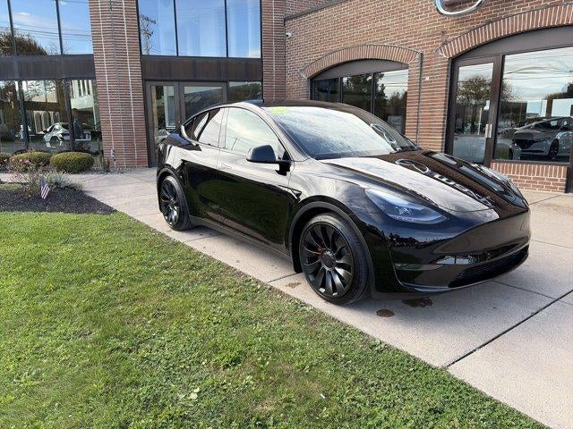 2025 Tesla Model Y Performance AWD *Ltd Avail*