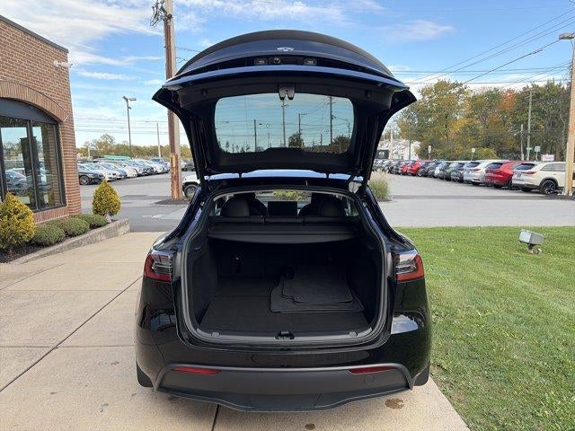 2025 Tesla Model Y Performance AWD *Ltd Avail*