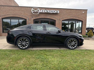 2024 Toyota Crown Limited AWD (Natl)