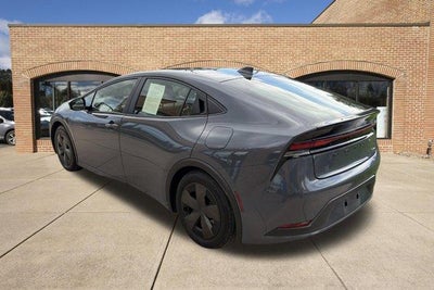 2025 Toyota Prius LE (Natl)