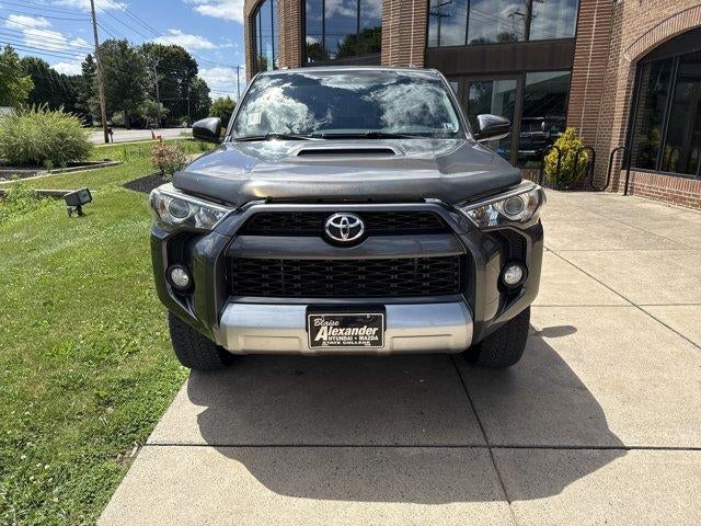 2014 Toyota 4Runner 4WD 4dr V6 Trail (Natl)