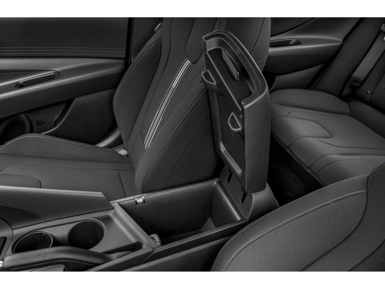 2024 Hyundai ELANTRA SEL IVT
